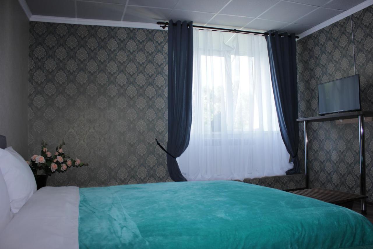 Mihailowskie Bani Hotel Stavropol Ngoại thất bức ảnh